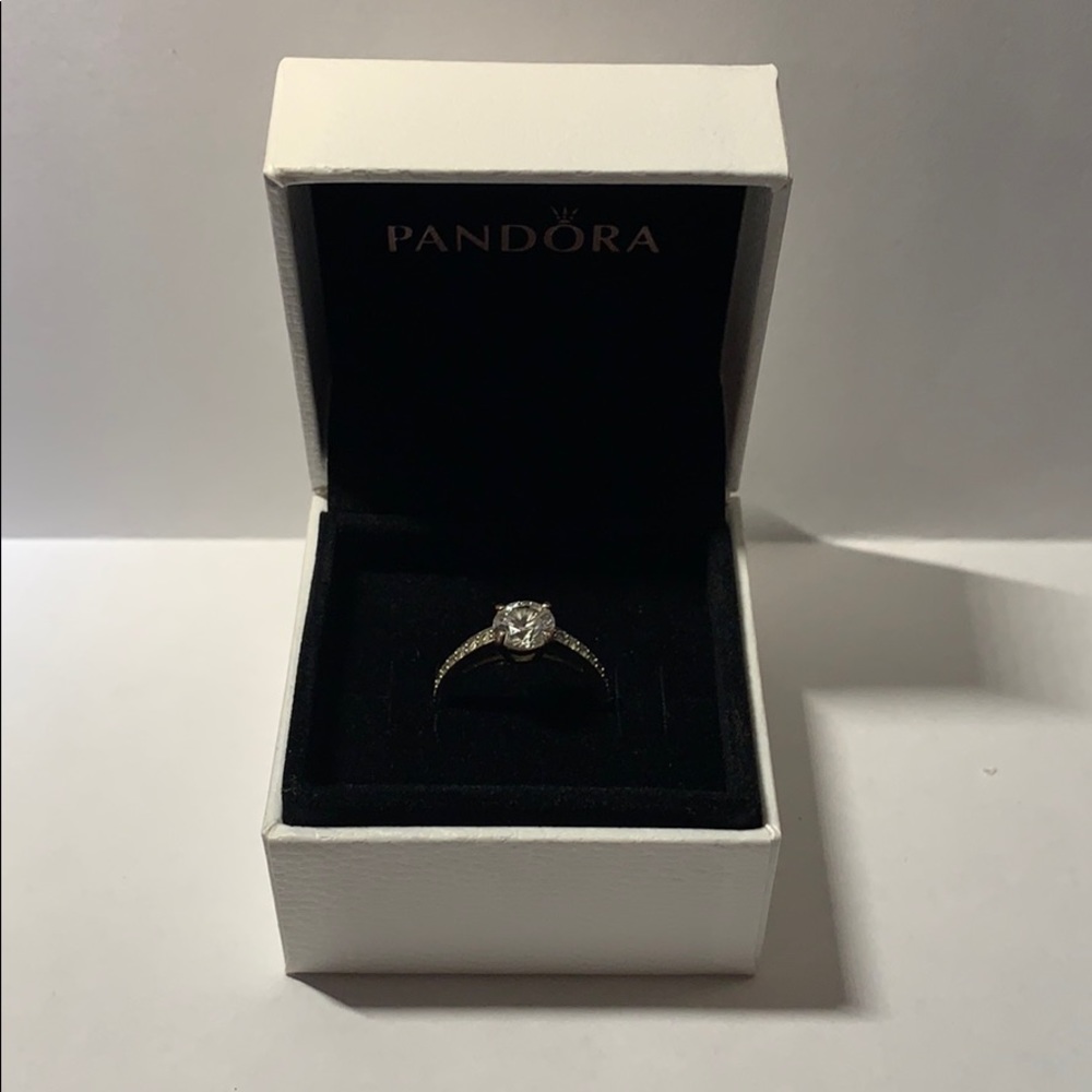 🔥HOT DEAL🔥Pandora Diamond Ring